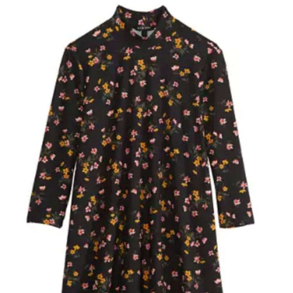 As U Wish Junior's Black Flowered Dress Swing Dress - Large